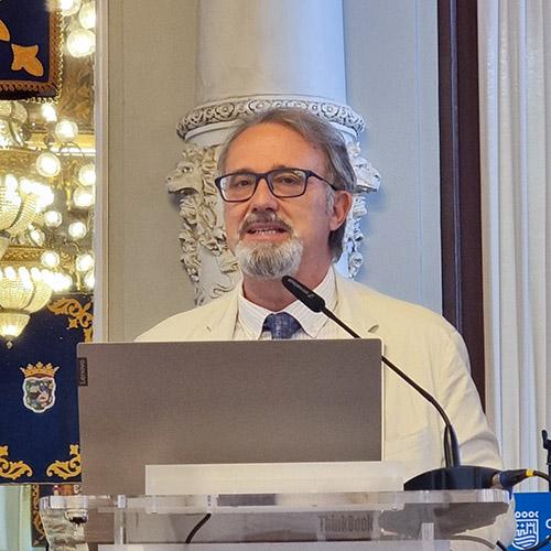 Conferencia: ‘Hispanoterapia o cómo salir del vasallaje cognitivo’. Clausura del Curso 2025-2026
