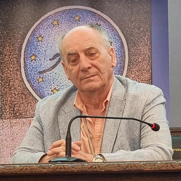 Conferencia: ‘Málaga; un nombre tricentenario en el Ejército español’
