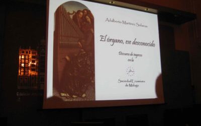 Investidura del Dr. D. Adalberto Martínez Solaesa